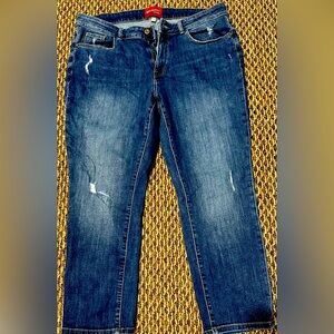 👖👖BUNDLE any 2 Women’s Jeans for $25 Women’s Jeans Size 14